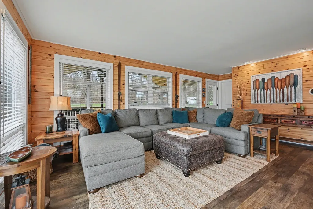 12417 Sunset Drive Fabius Township MI 49093