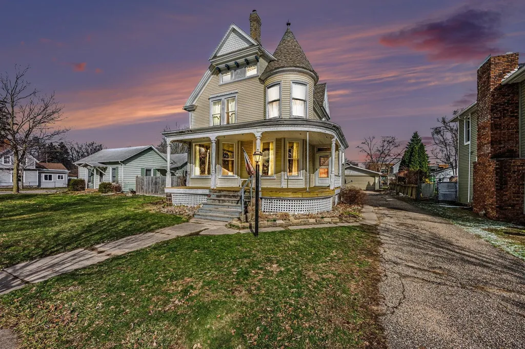 330 N State Street Nashville Village MI 49073
