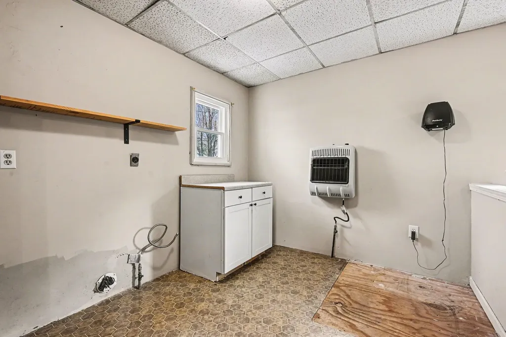 330 N State Street Nashville Village MI 49073