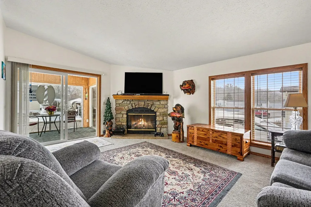 5552 Goldenrod Street Kalamazoo Charter Township MI 49009