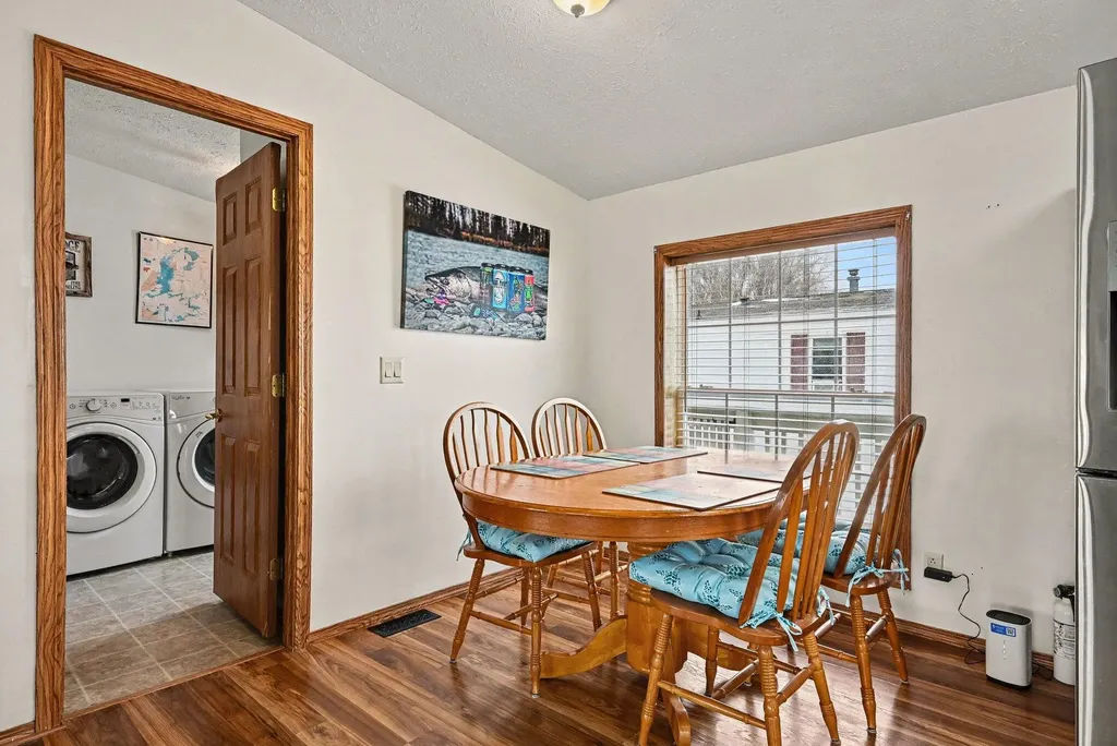 5552 Goldenrod Street Kalamazoo Charter Township MI 49009