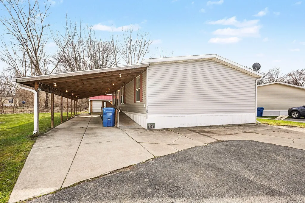 7604 Red Arrow Highway Watervliet Township MI 49098