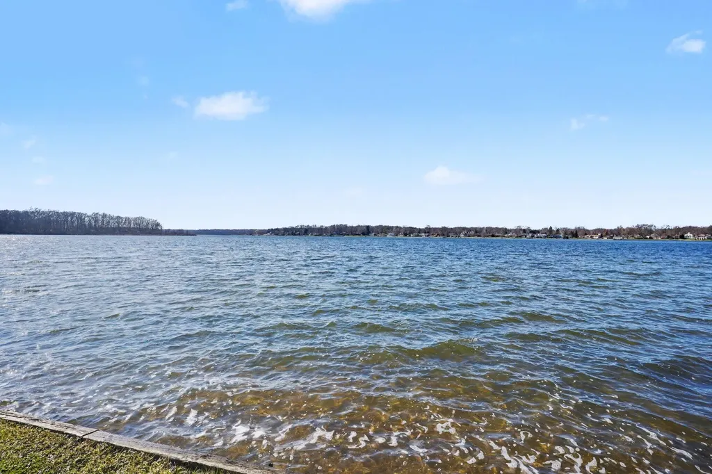 11010 Gourdneck Lake Drive Schoolcraft Village MI 49002