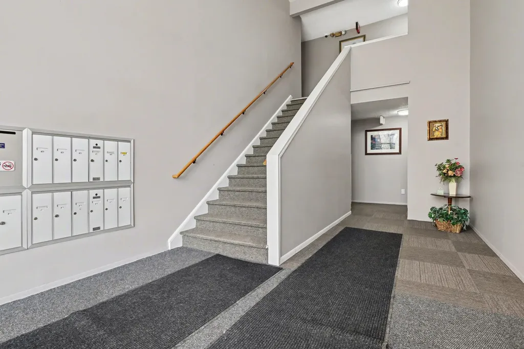 606 Lynn Avenue Kalamazoo City MI 49008