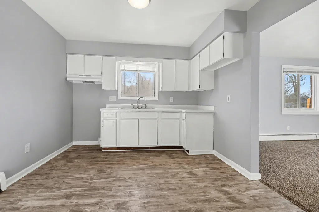 606 Lynn Avenue Kalamazoo City MI 49008