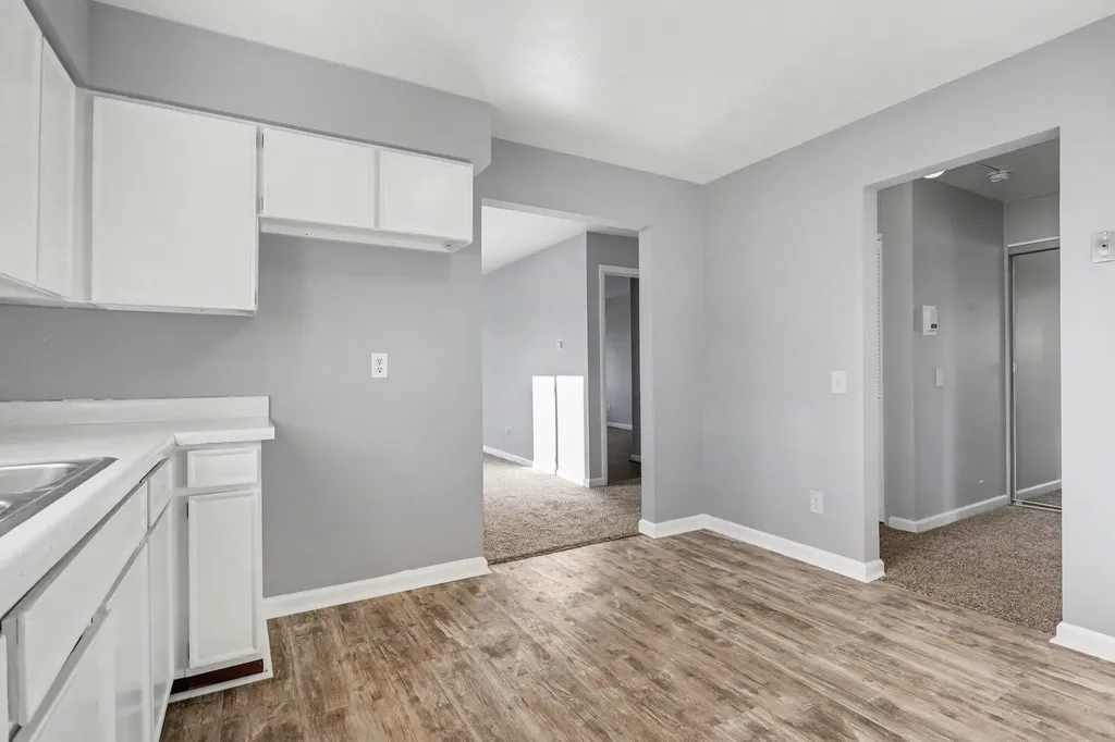 606 Lynn Avenue Kalamazoo City MI 49008