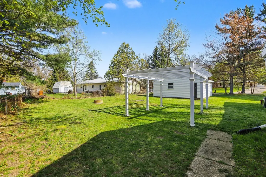 3974 Beadle Lake Drive Emmett Charter Township MI 49014