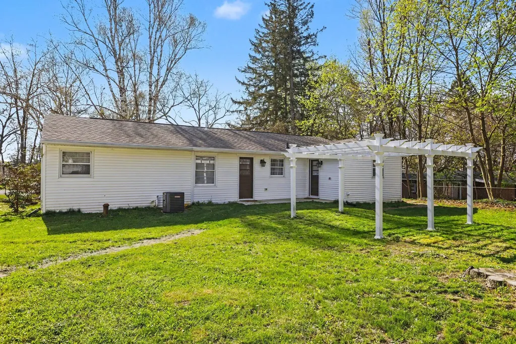 3974 Beadle Lake Drive Emmett Charter Township MI 49014