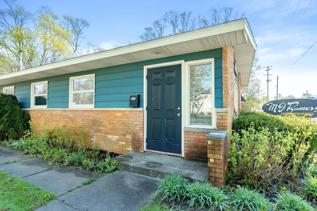 1726 W Michigan Avenue Battle Creek City MI 49037