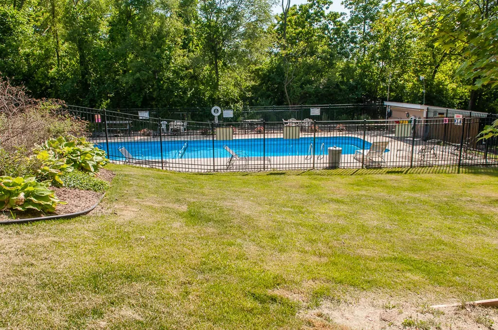 726 Garland Circle Kalamazoo City MI 49008