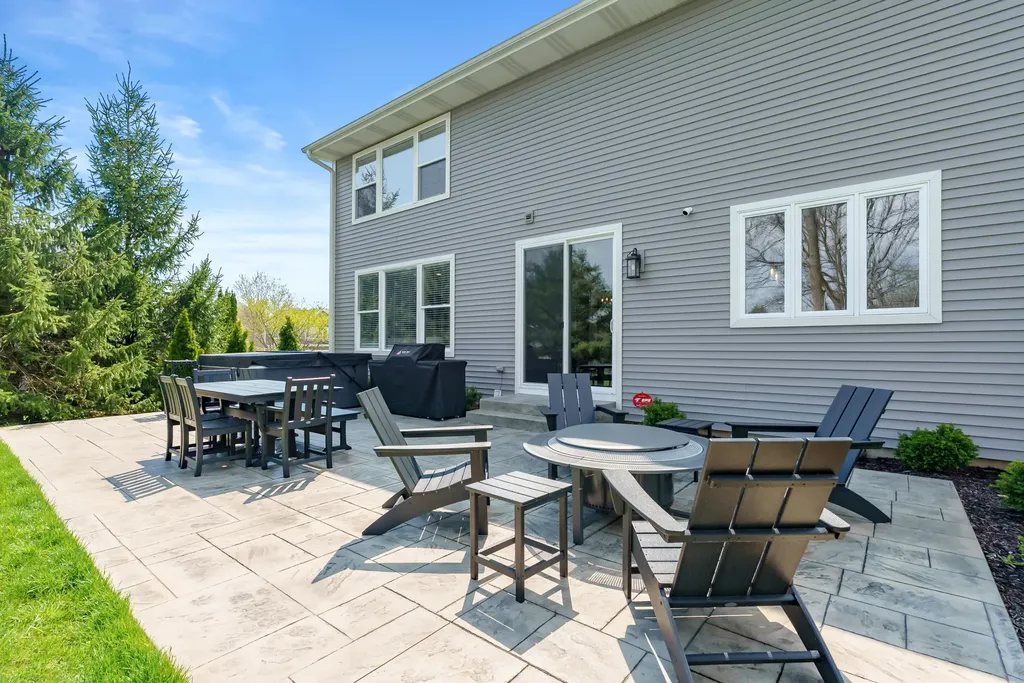 6200 Mcgillicuddy Lane Portage City MI 49024