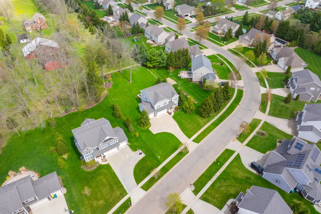 6200 Mcgillicuddy Lane Portage City MI 49024