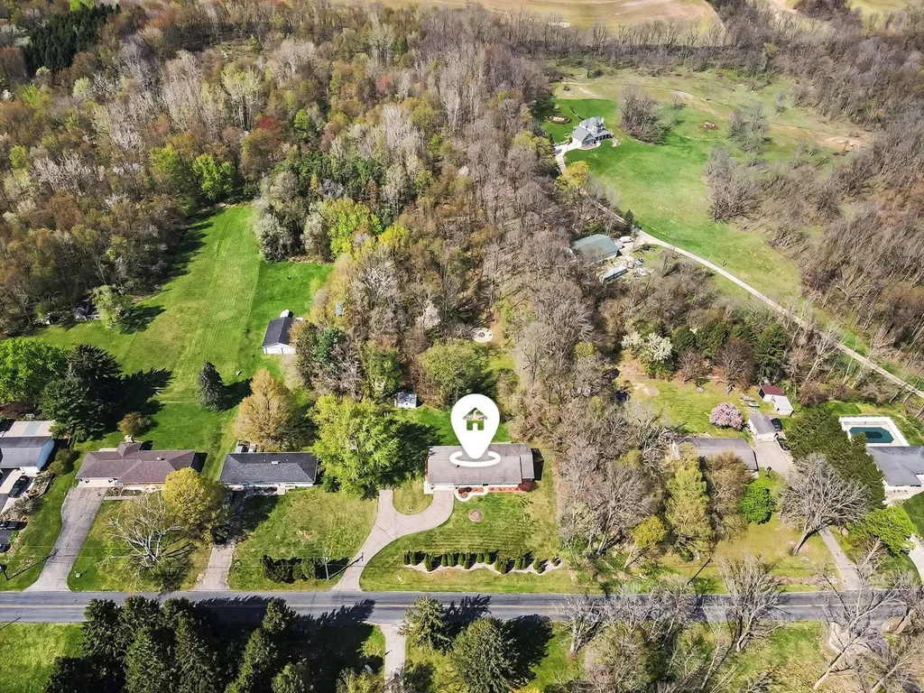 2828 W F Avenue Cooper Charter Township MI 49009