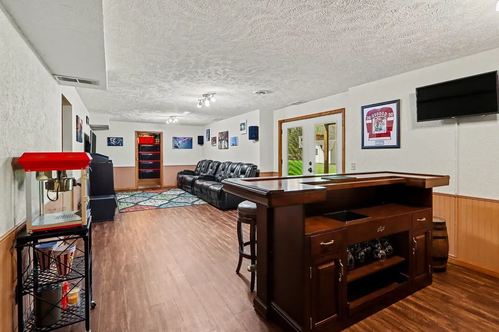 2828 W F Avenue Cooper Charter Township MI 49009