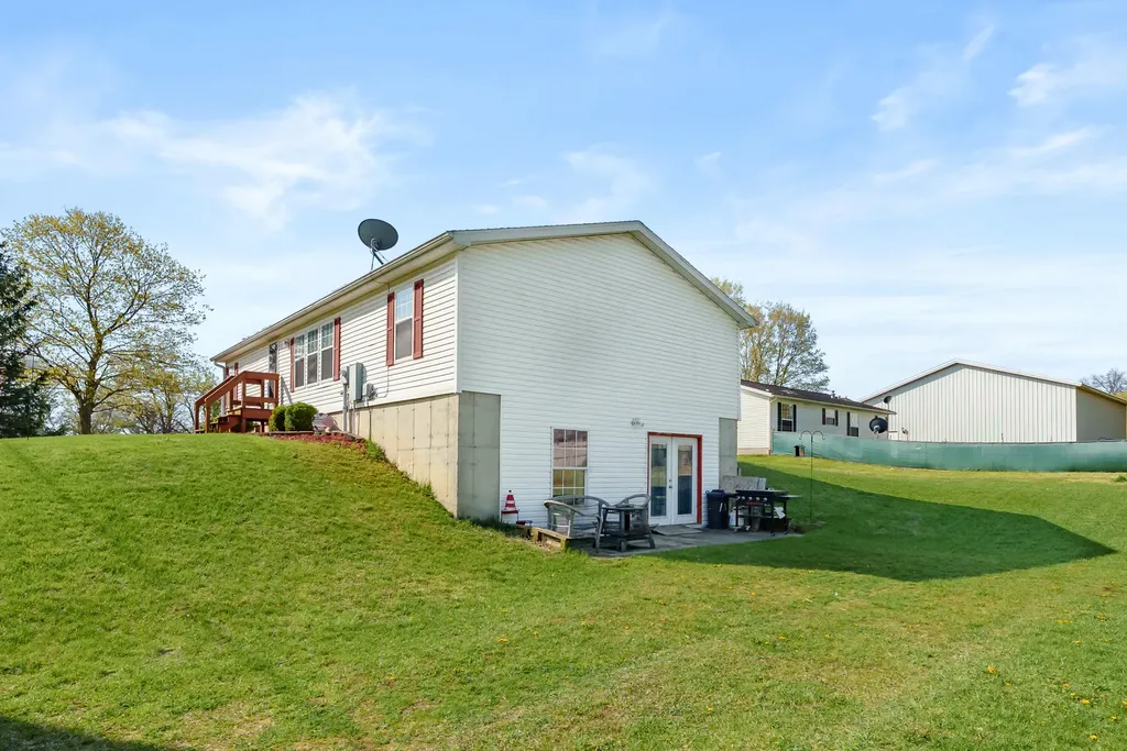 104 Seneca Street Decatur Village MI 49045