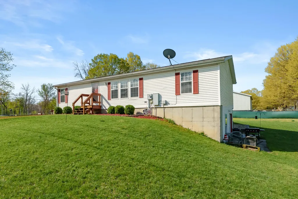 104 Seneca Street Decatur Village MI 49045