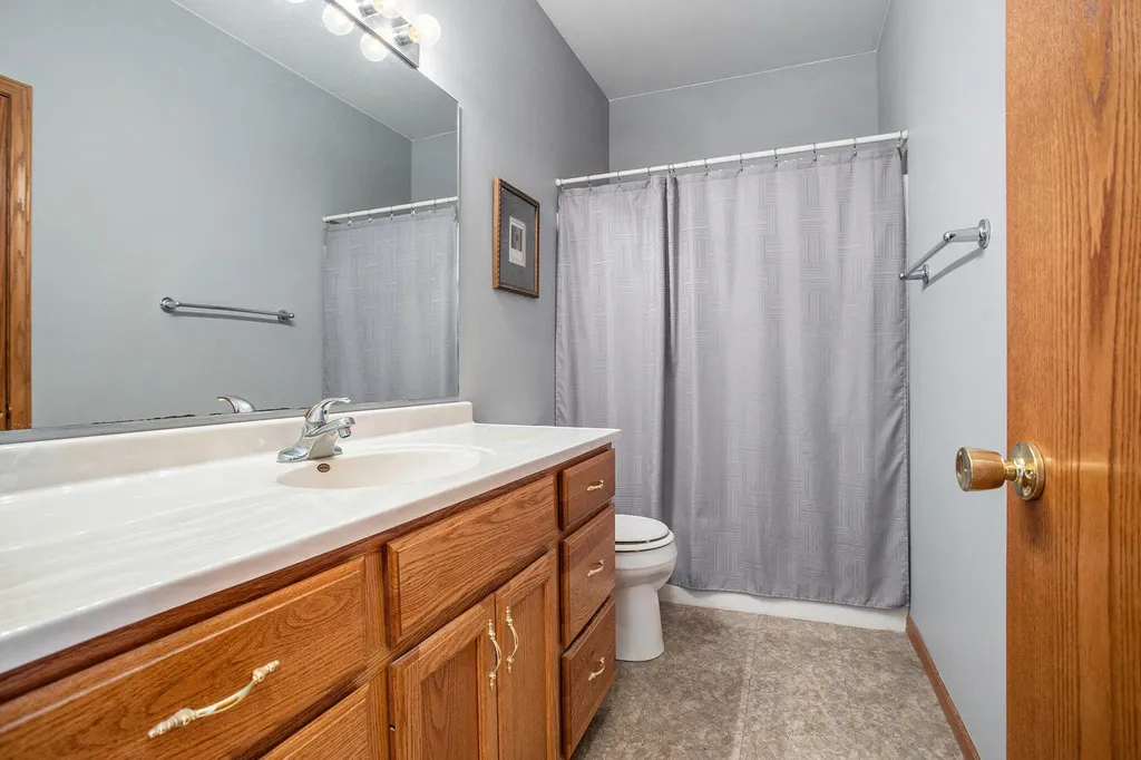 18 W Suttons Ridge Newton Township MI 49014