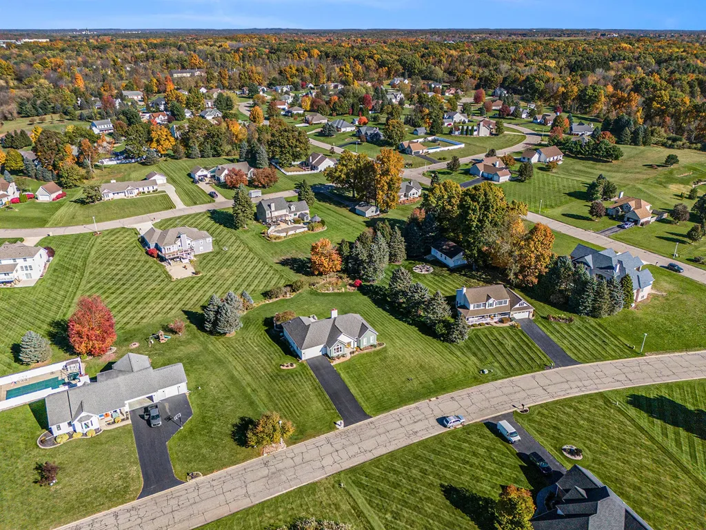 18 W Suttons Ridge Newton Township MI 49014