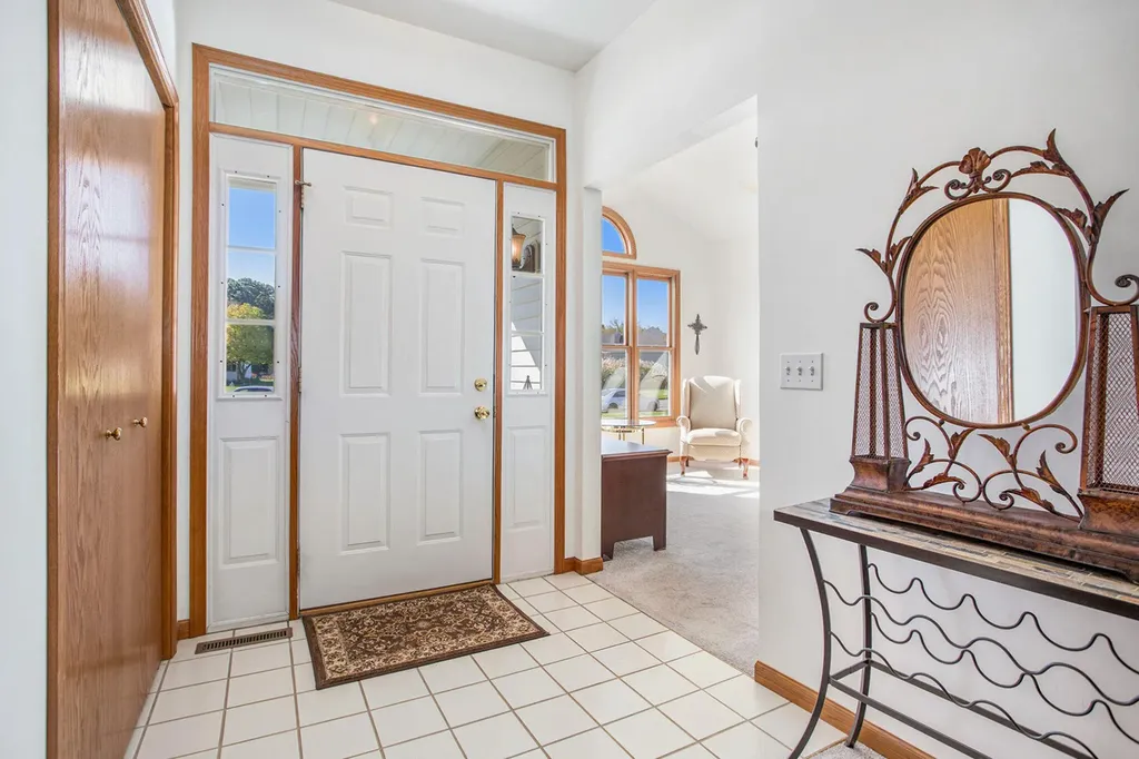 18 W Suttons Ridge Newton Township MI 49014