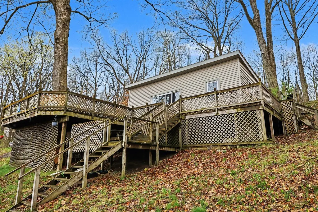 2681 Geneva Lake Drive S Wayland Township MI 49344