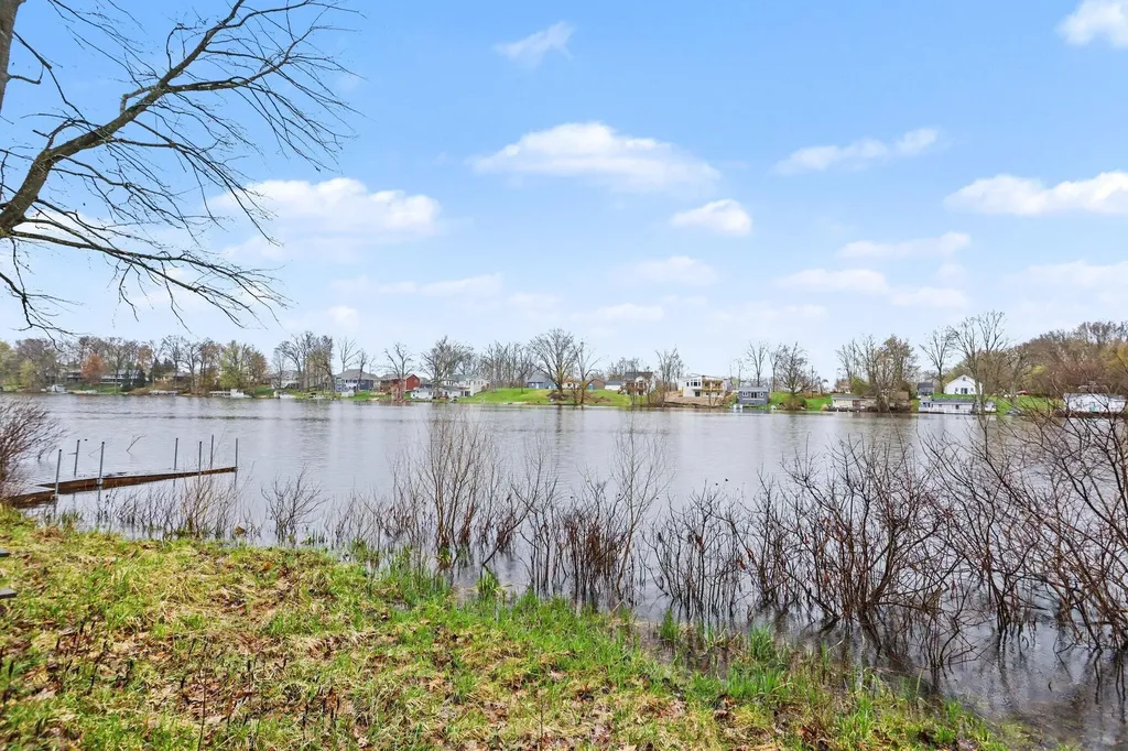 2681 Geneva Lake Drive S Wayland Township MI 49344