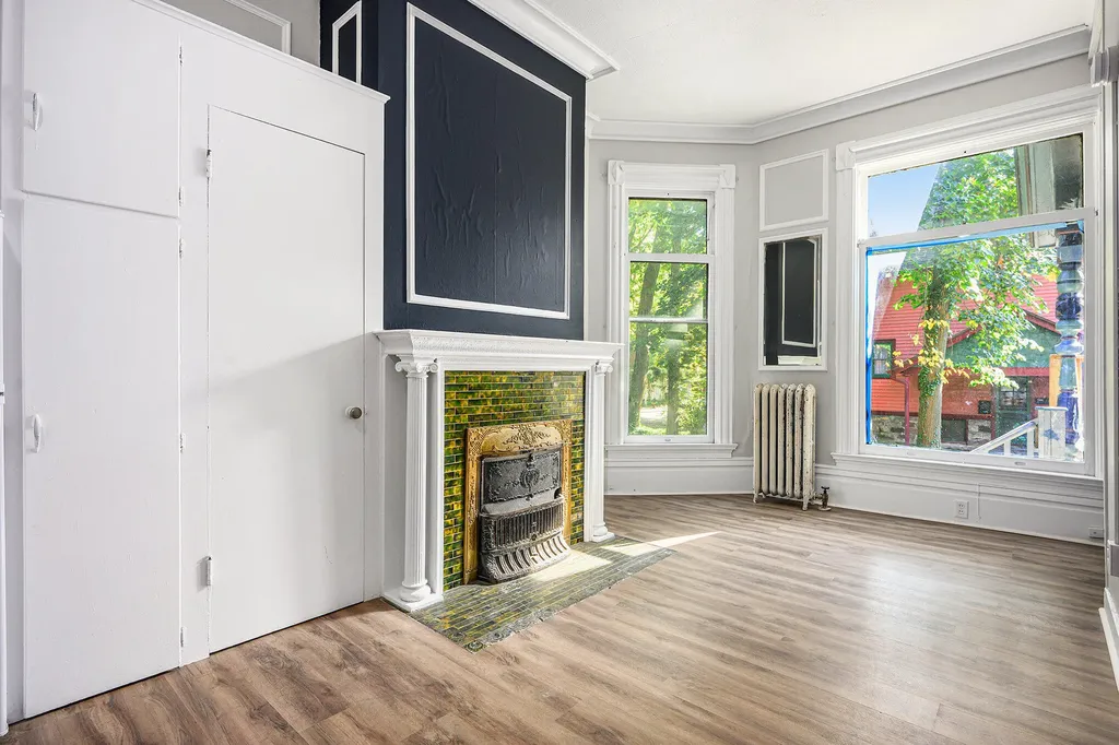 316/324 Stuart Avenue Kalamazoo City MI 49007