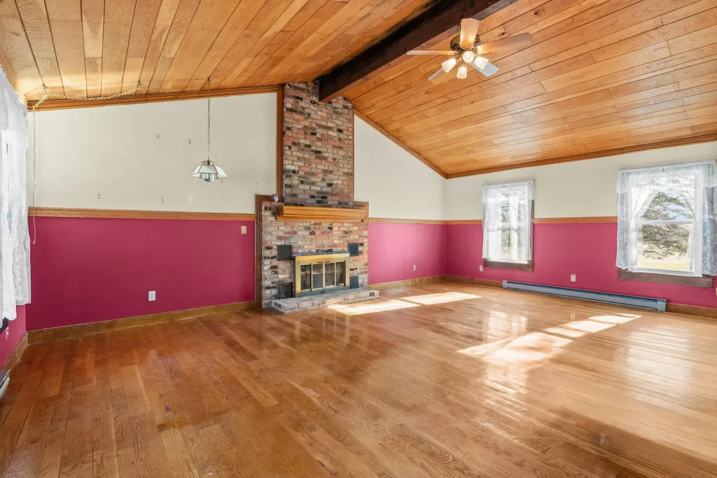 58380 County Road 365 N Lawrence Township MI 49064
