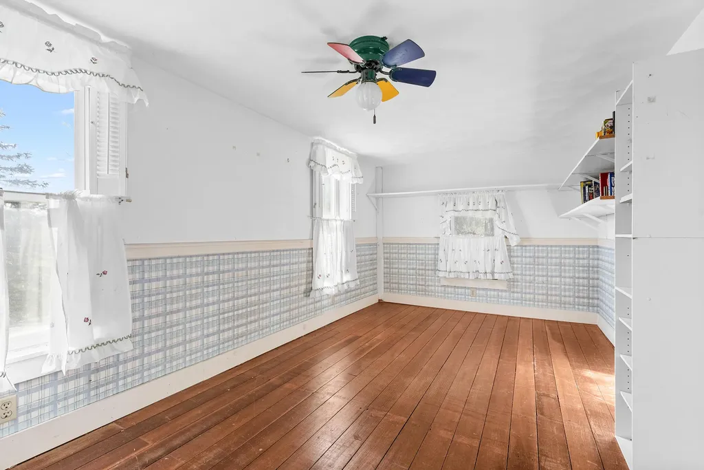 58380 County Road 365 N Lawrence Township MI 49064