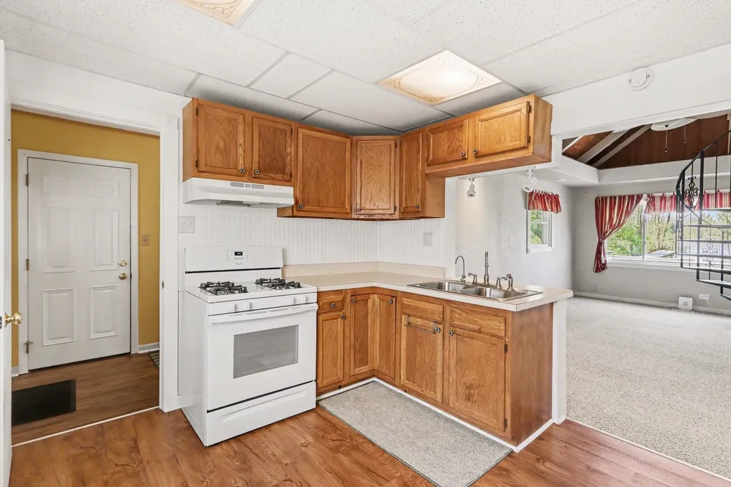 64420 Constantine Road Constantine Township MI 49042