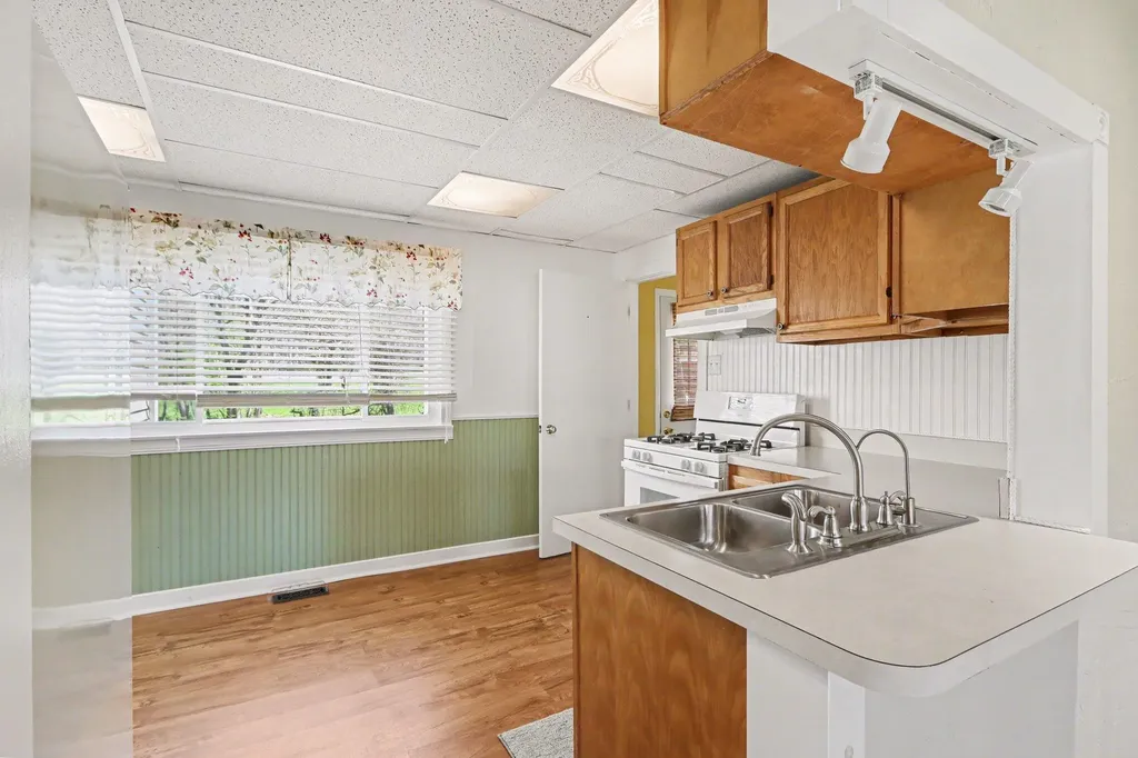 64420 Constantine Road Constantine Township MI 49042