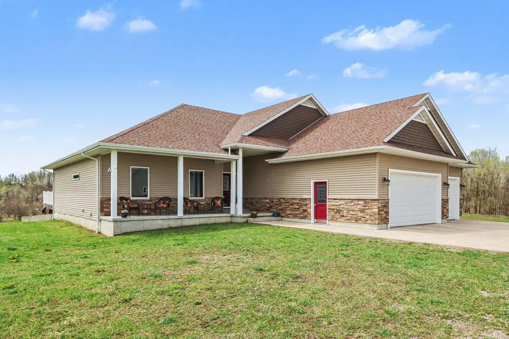 1160 S M 140 Bainbridge Township MI 49098