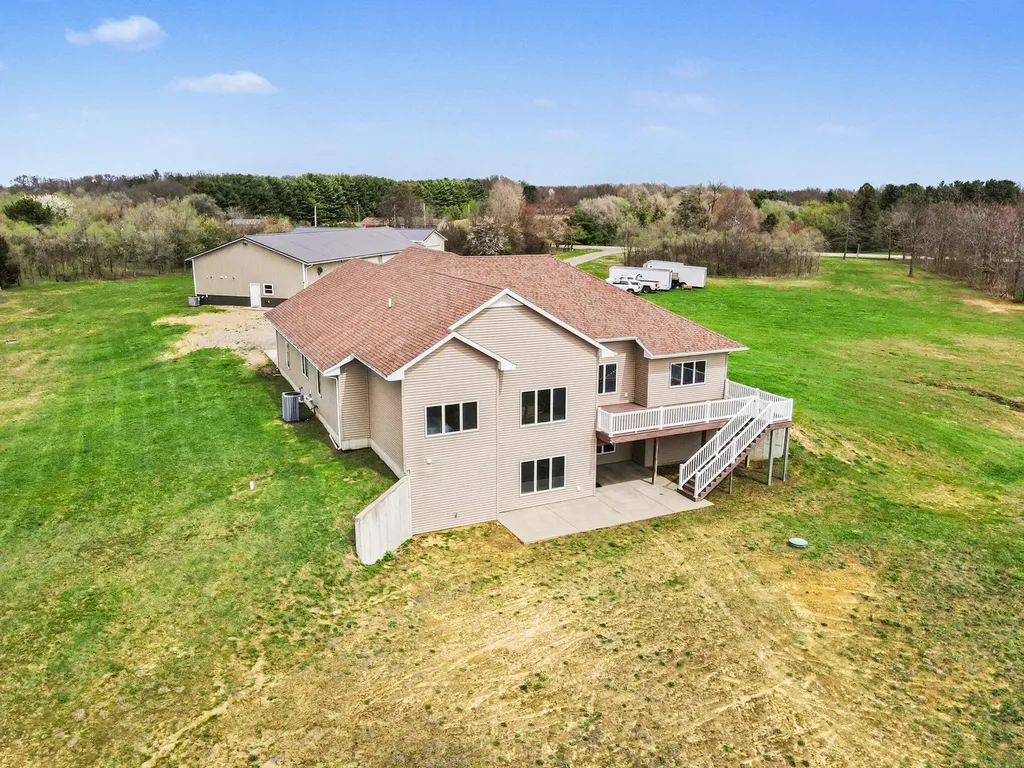 1160 S M 140 Bainbridge Township MI 49098