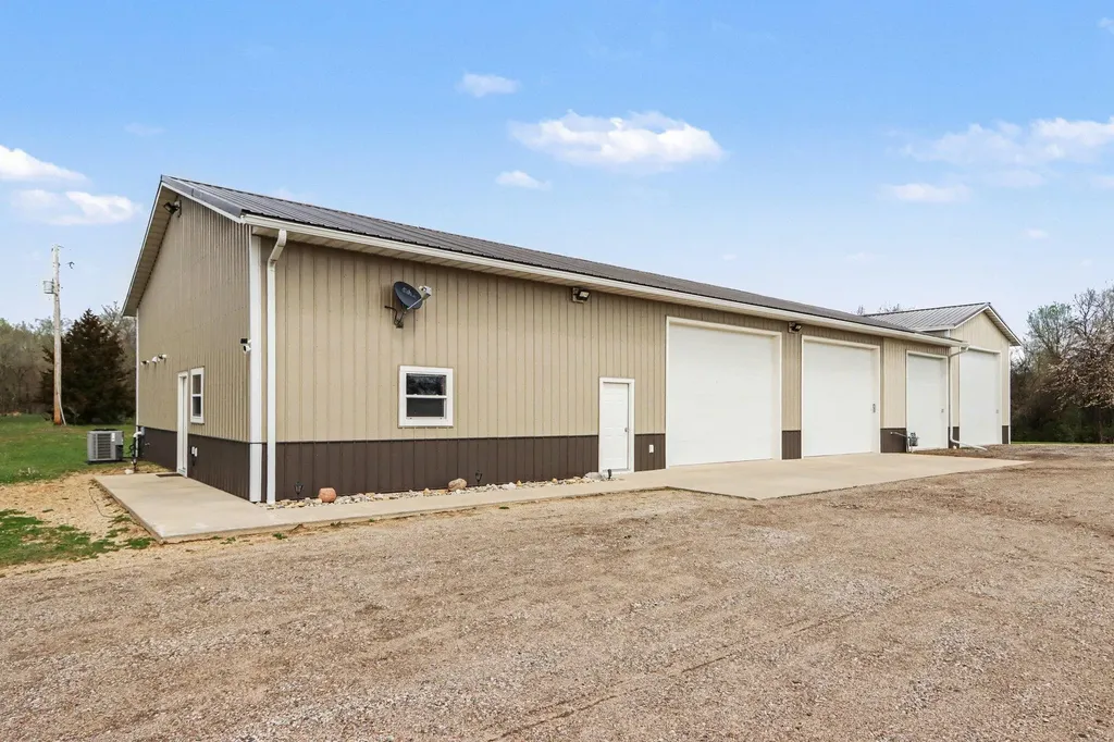 1160 S M 140 Bainbridge Township MI 49098