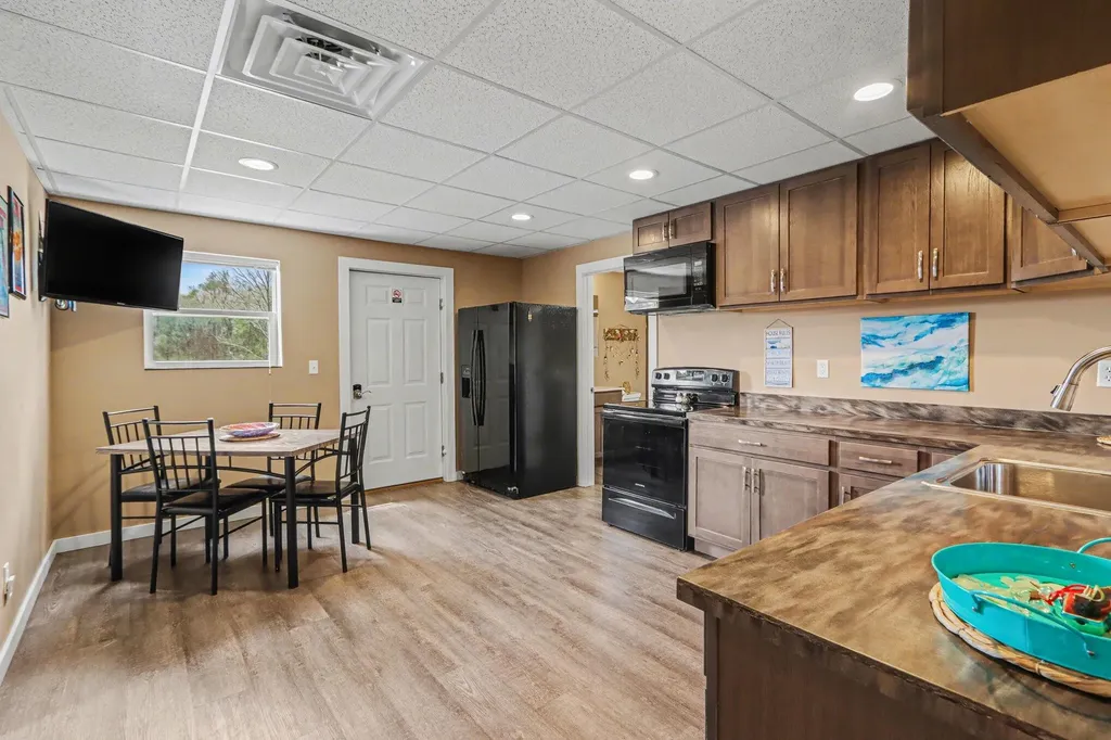 1160 S M 140 Bainbridge Township MI 49098