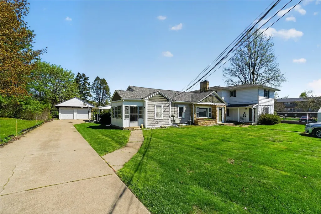 176 Oakhurst Avenue Kalamazoo City MI 49001