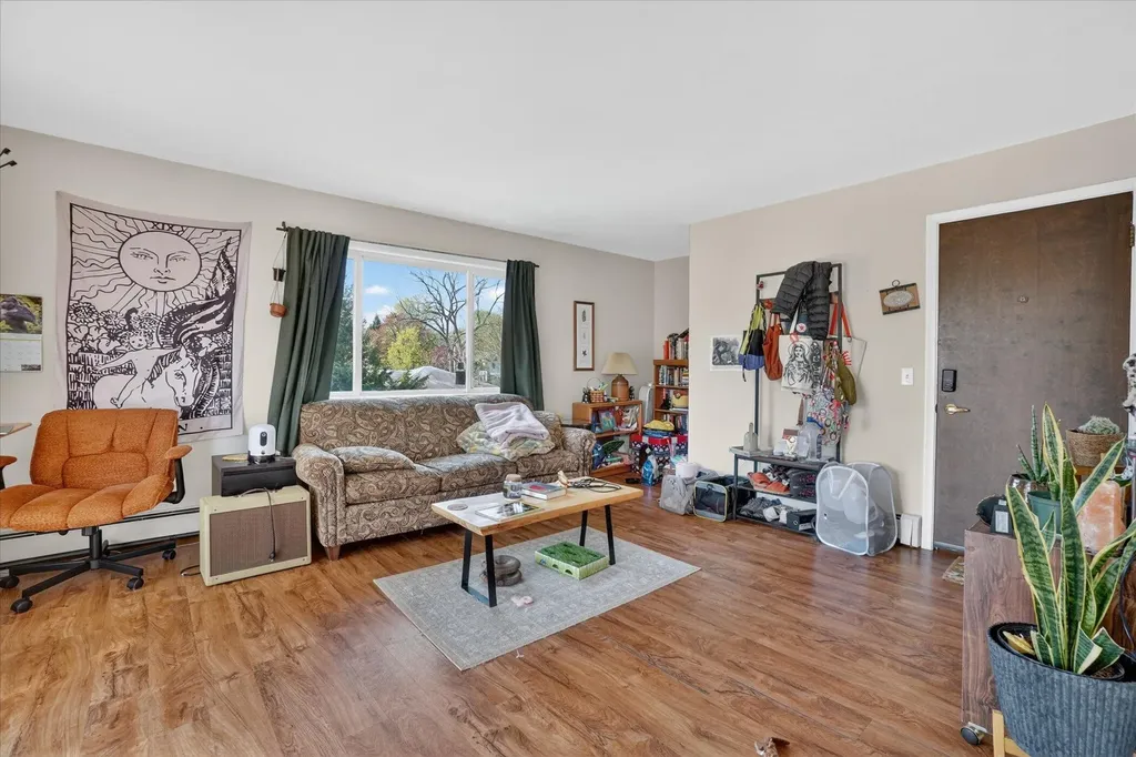 176 Oakhurst Avenue Kalamazoo City MI 49001