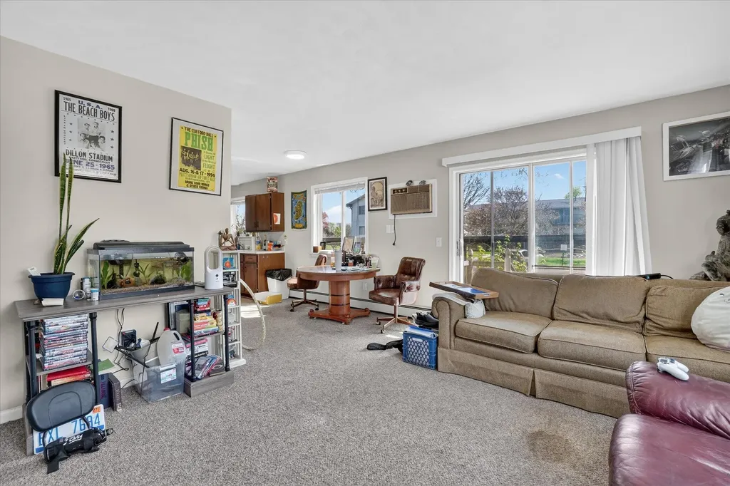 176 Oakhurst Avenue Kalamazoo City MI 49001