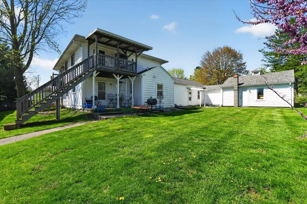 176 Oakhurst Avenue Kalamazoo City MI 49001