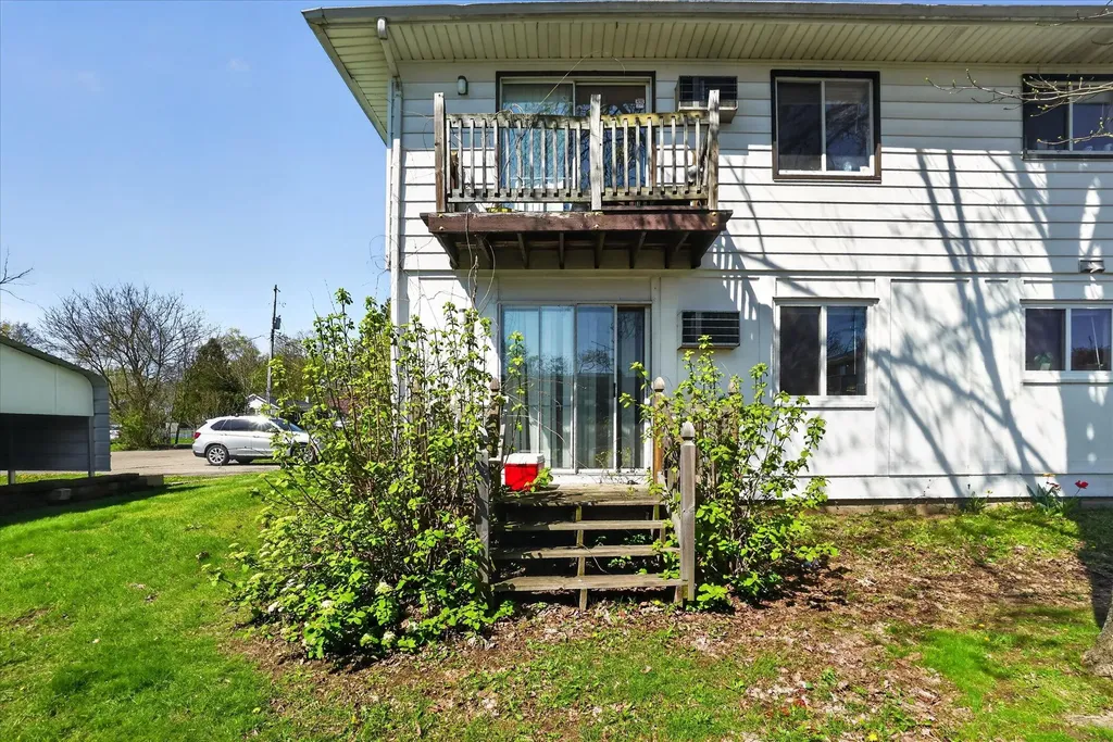 176 Oakhurst Avenue Kalamazoo City MI 49001