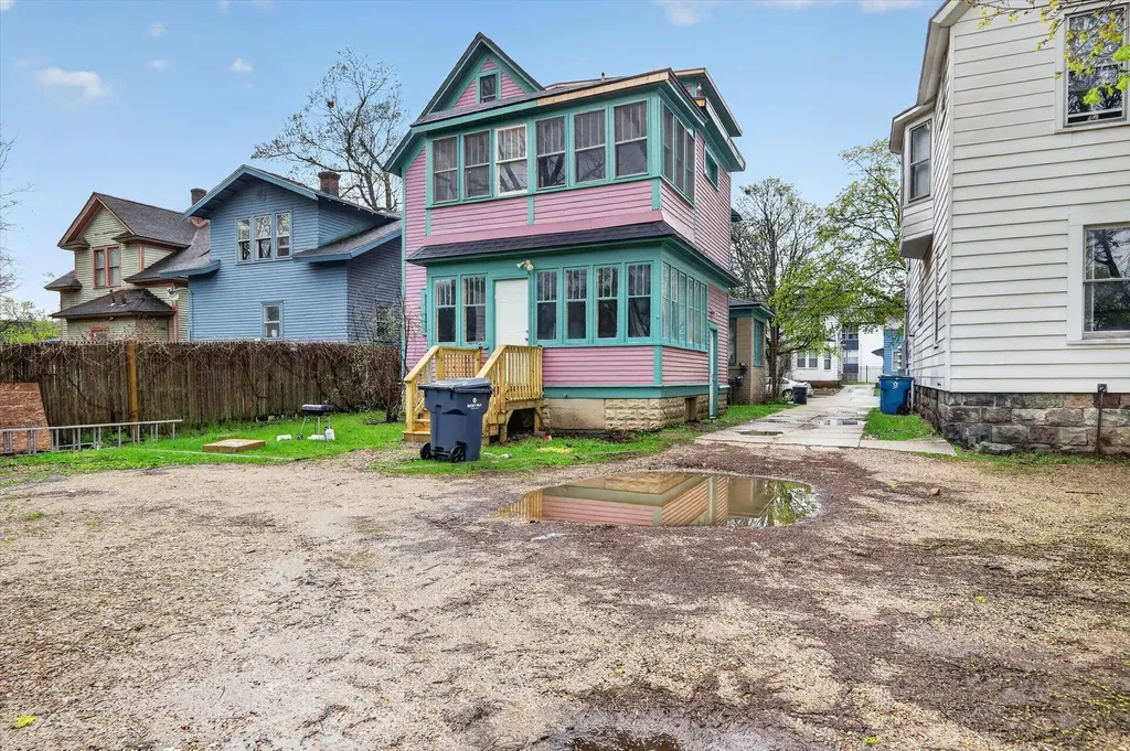 417 Locust Street Kalamazoo City MI 49007