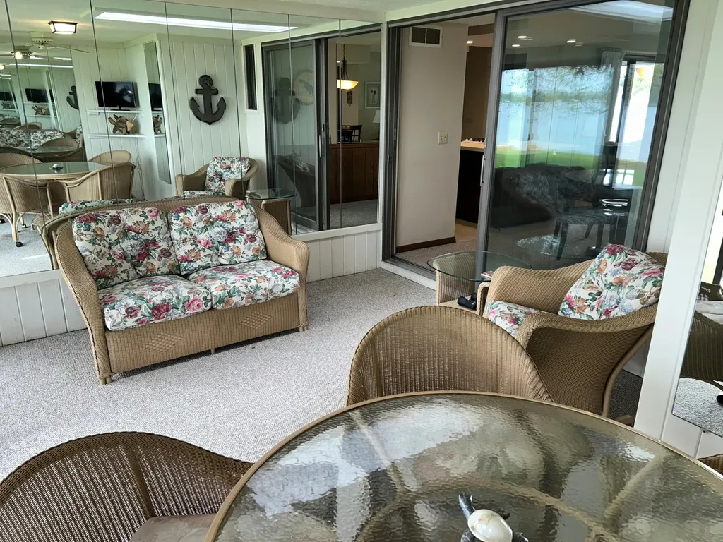 11975 E Lee Mar Drive Brady Township MI 49097