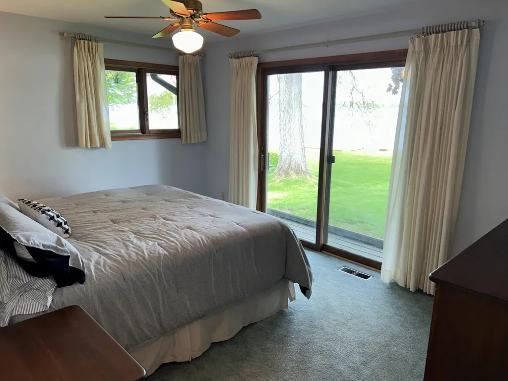 11975 E Lee Mar Drive Brady Township MI 49097