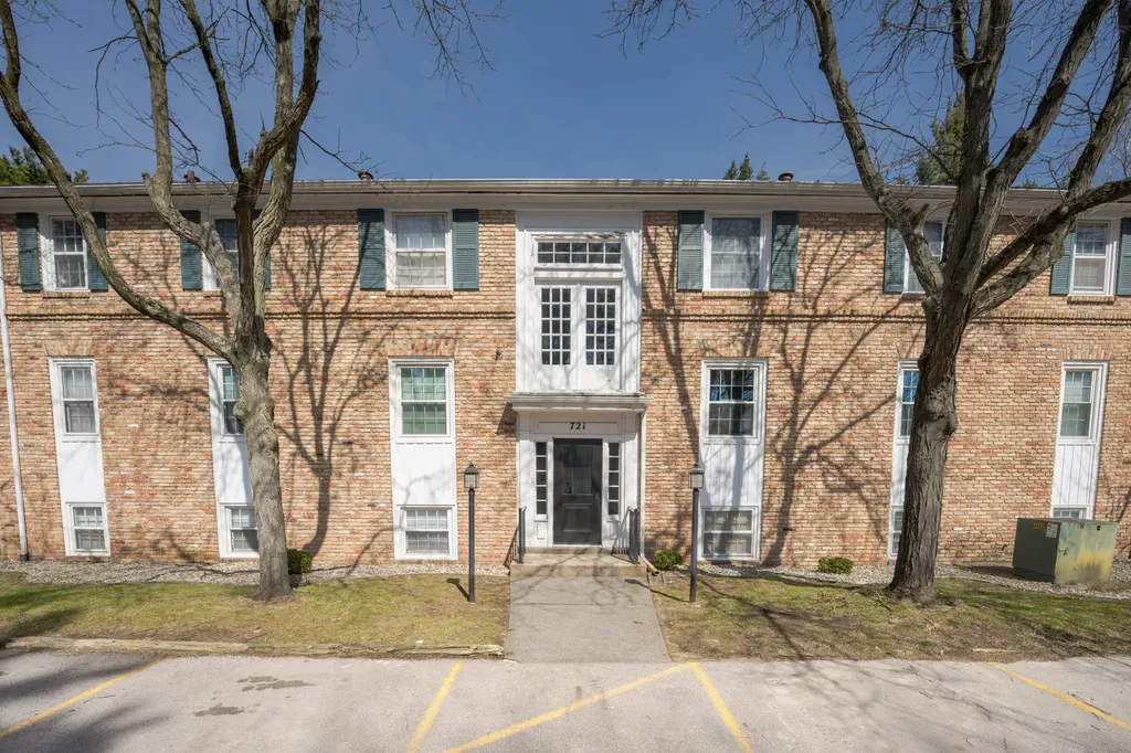 721 Whitcomb Street Kalamazoo City MI 49008