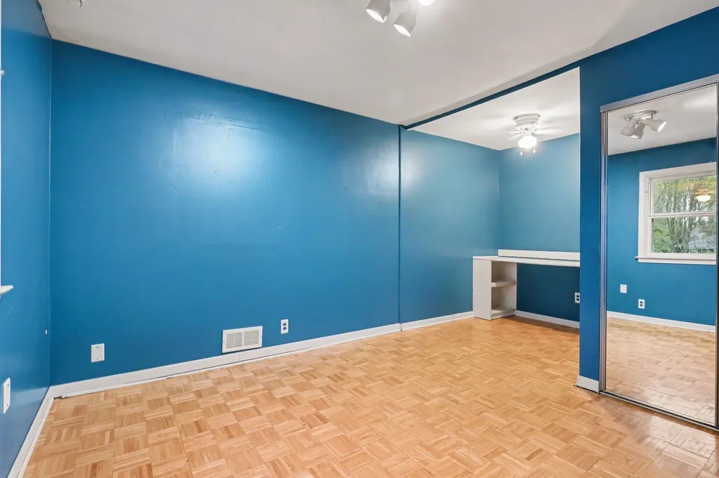 3426 Meadowcroft Avenue Kalamazoo Charter Township MI 49004