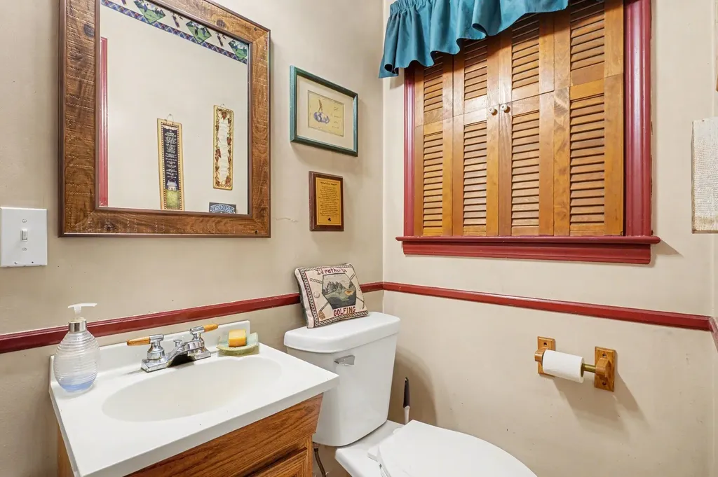 3426 Meadowcroft Avenue Kalamazoo Charter Township MI 49004