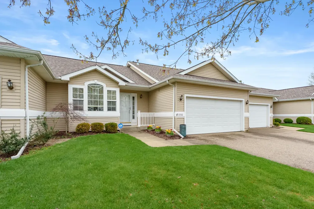 1550 Skylark Way Oshtemo Charter Township MI 49009