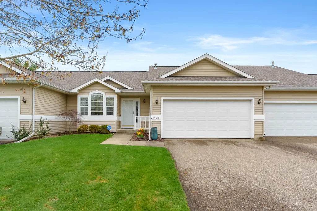 1550 Skylark Way Oshtemo Charter Township MI 49009