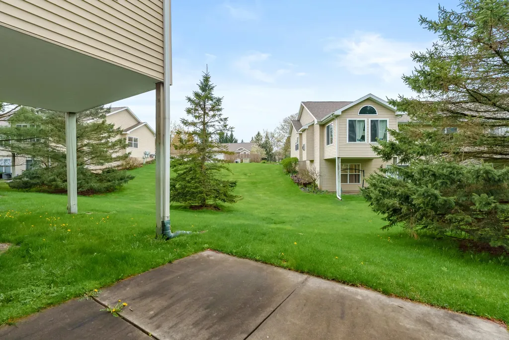 1550 Skylark Way Oshtemo Charter Township MI 49009