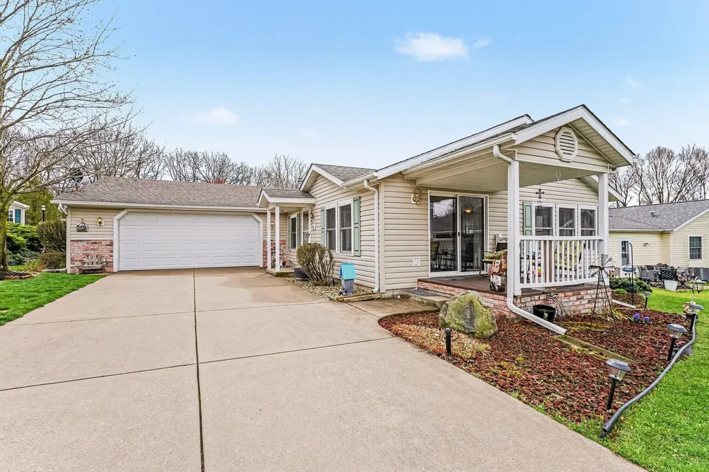 5320 Pine Arbor Ridge Richland Township MI 49004