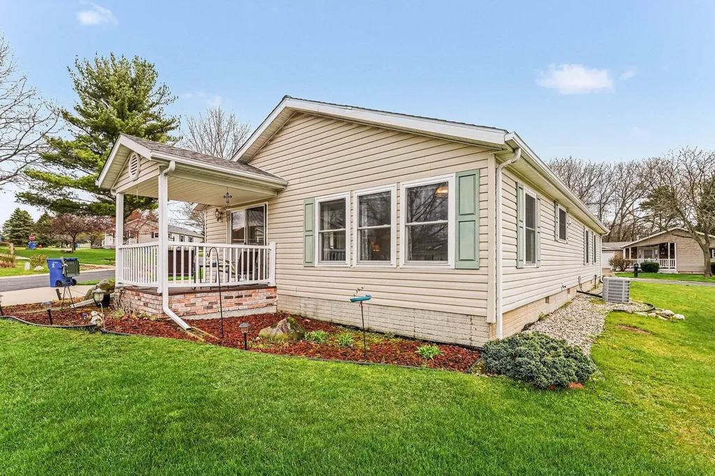 5320 Pine Arbor Ridge Richland Township MI 49004